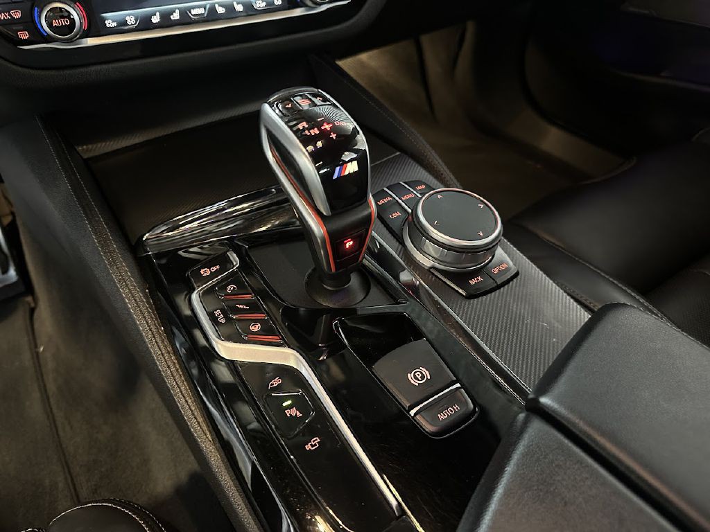 2020 BMW M5 Image 24