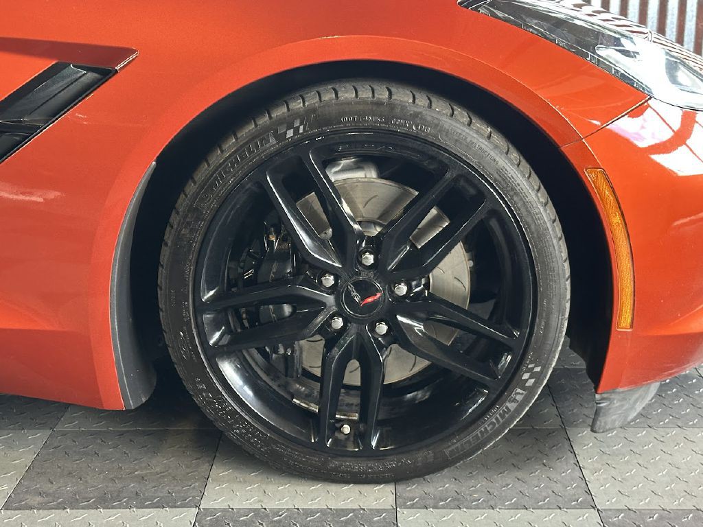 2016 Chevrolet Corvette Image 29