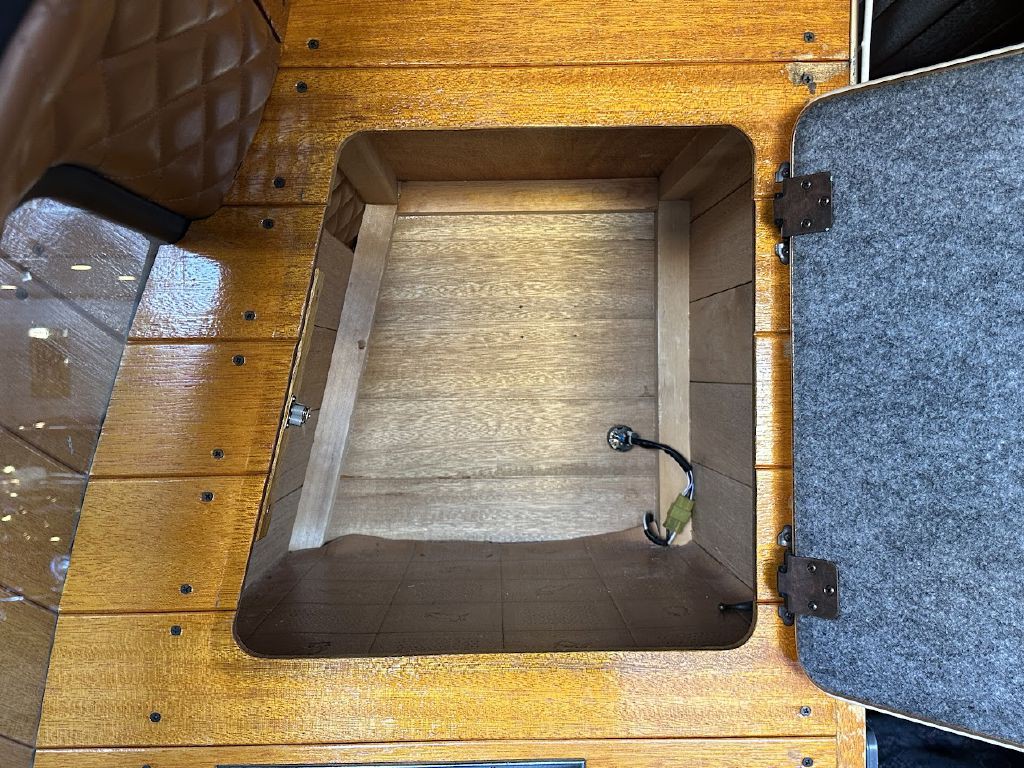 1996 Toyota Hiace Image 22