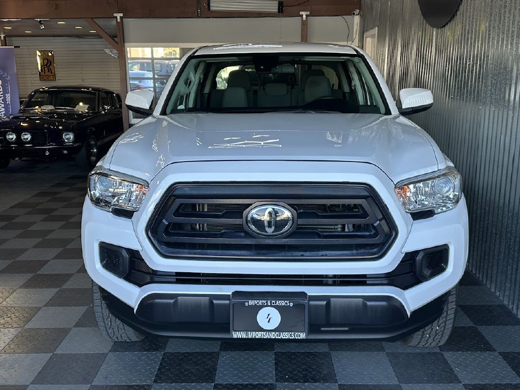 2020 Toyota Tacoma Image 5