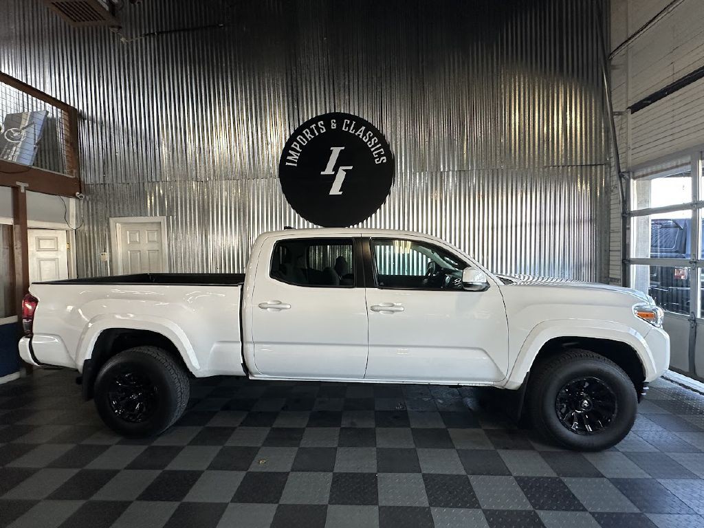 2020 Toyota Tacoma Image 7