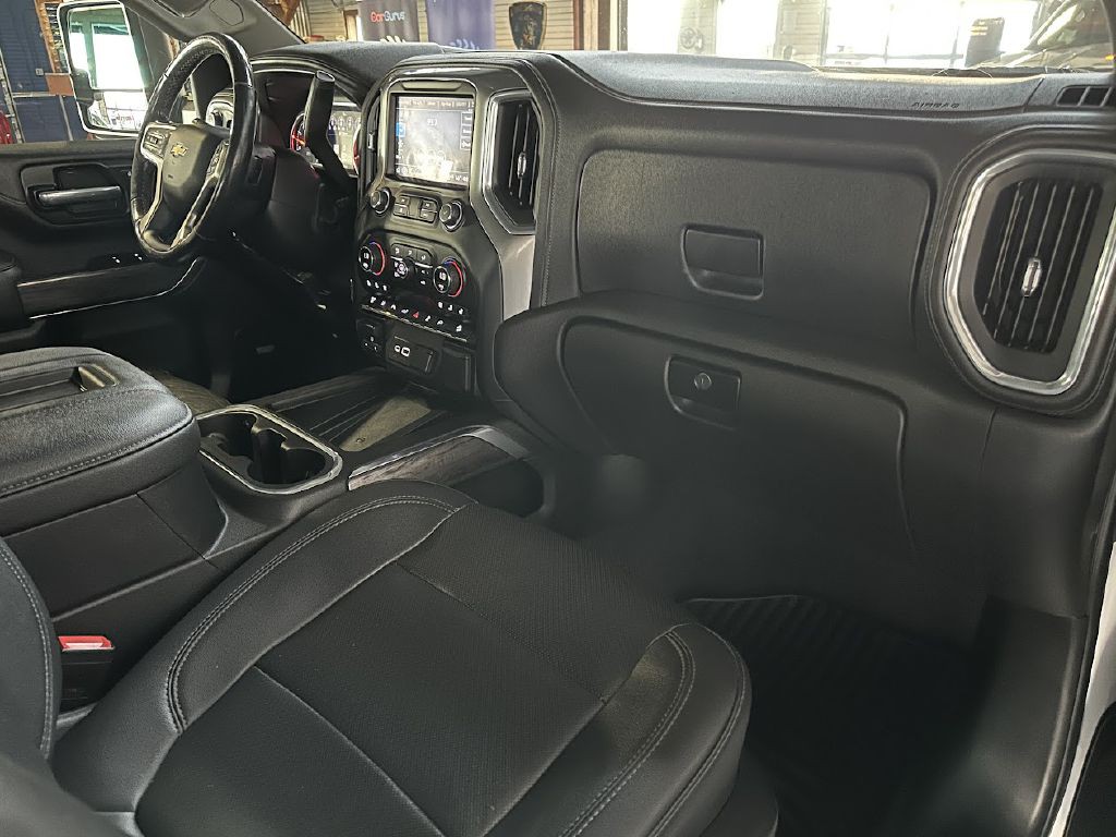 2021 Chevrolet Silverado 1500 Image 12