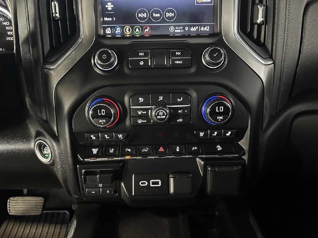 2021 Chevrolet Silverado 1500 Image 23