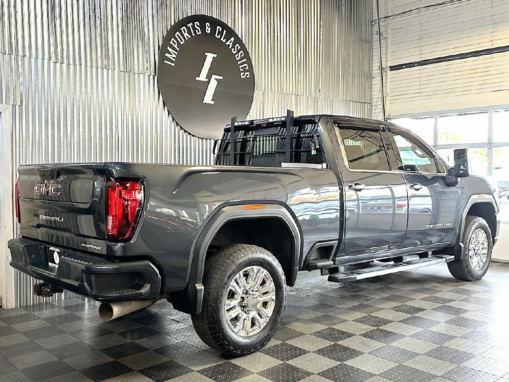 2021 GMC Sierra Image 3