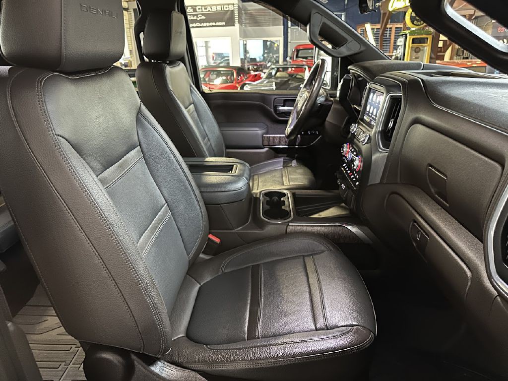 2021 GMC Sierra Image 13