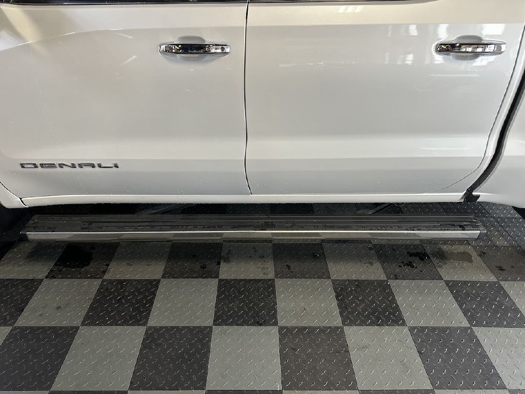 2019 GMC Sierra Image 23