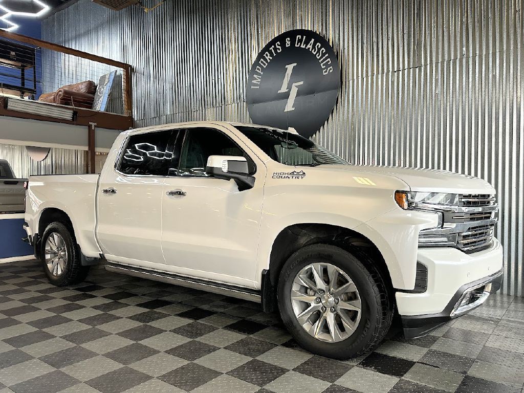 2022 Chevrolet Silverado 1500 Image 2