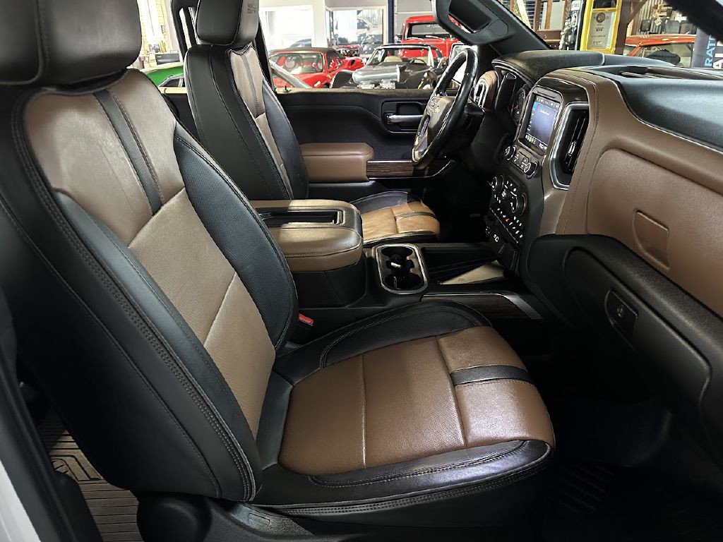2022 Chevrolet Silverado 1500 Image 13