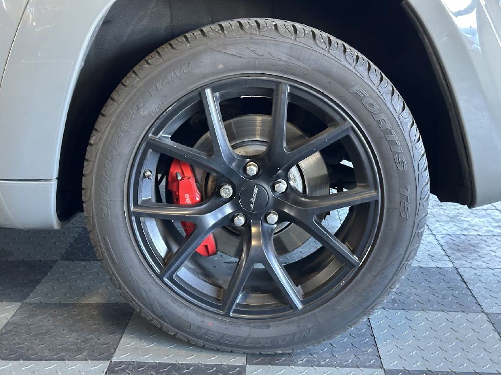 2019 Jeep Grand Cherokee Image 33