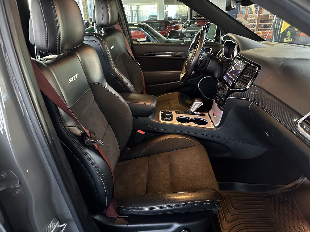 2020 Jeep Grand Cherokee Image 12