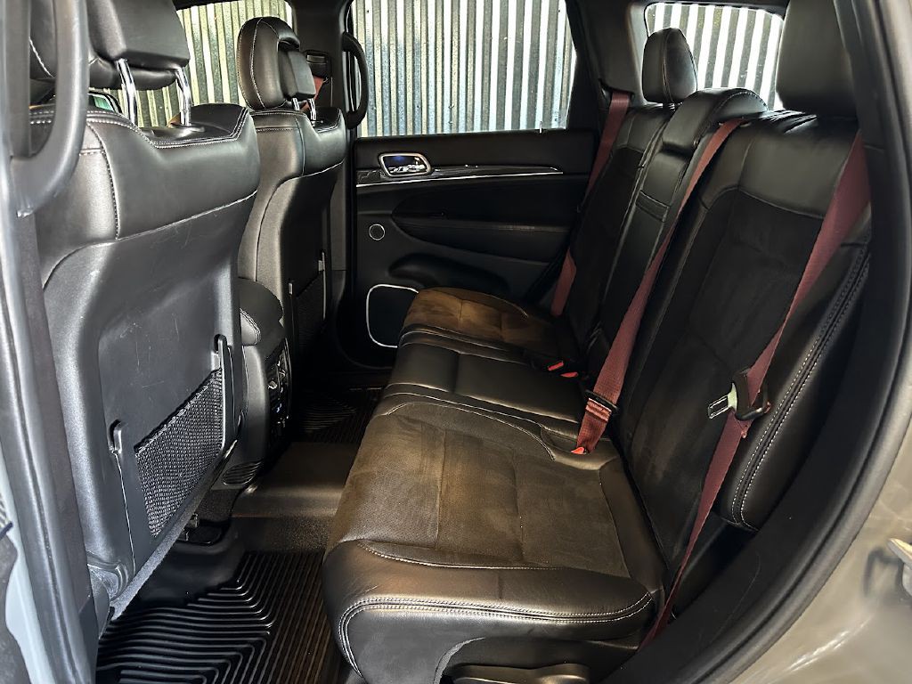 2020 Jeep Grand Cherokee Image 16