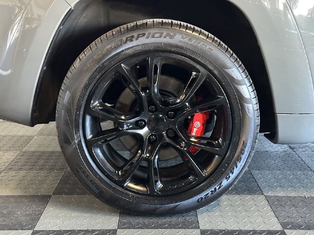 2020 Jeep Grand Cherokee Image 32