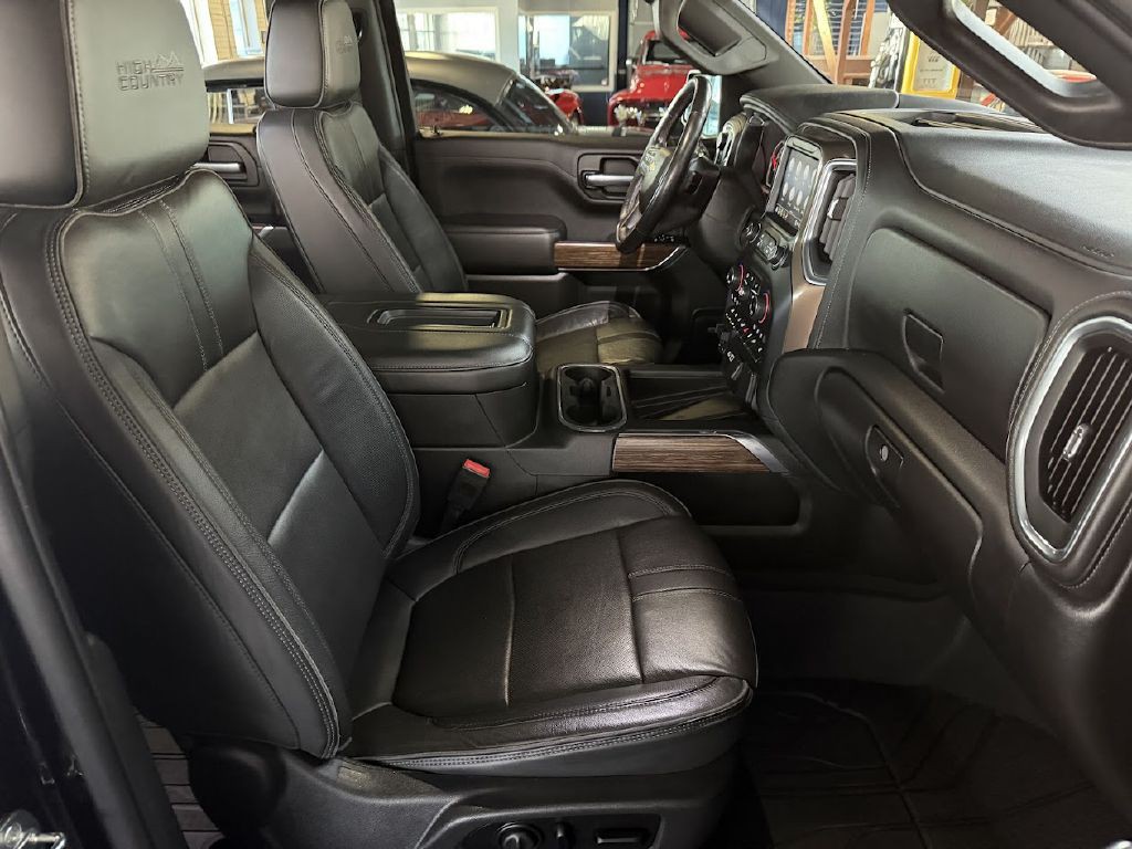 2021 Chevrolet Silverado 1500 Image 12