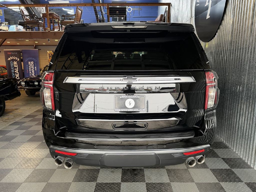 2023 Chevrolet Suburban Image 6