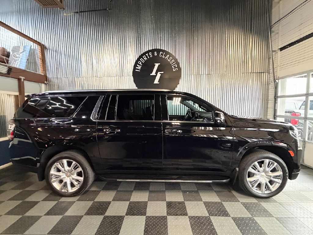 2023 Chevrolet Suburban Image 7