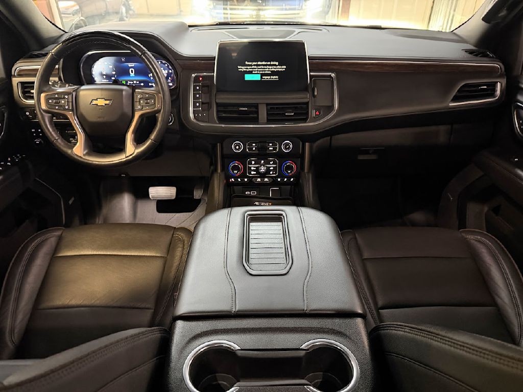 2023 Chevrolet Suburban Image 9