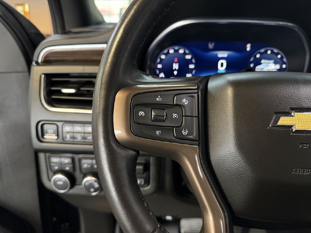 2023 Chevrolet Suburban Image 18