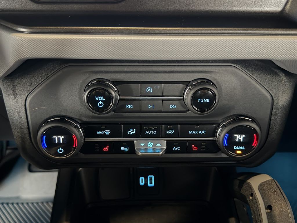 2023 Ford Bronco Image 26