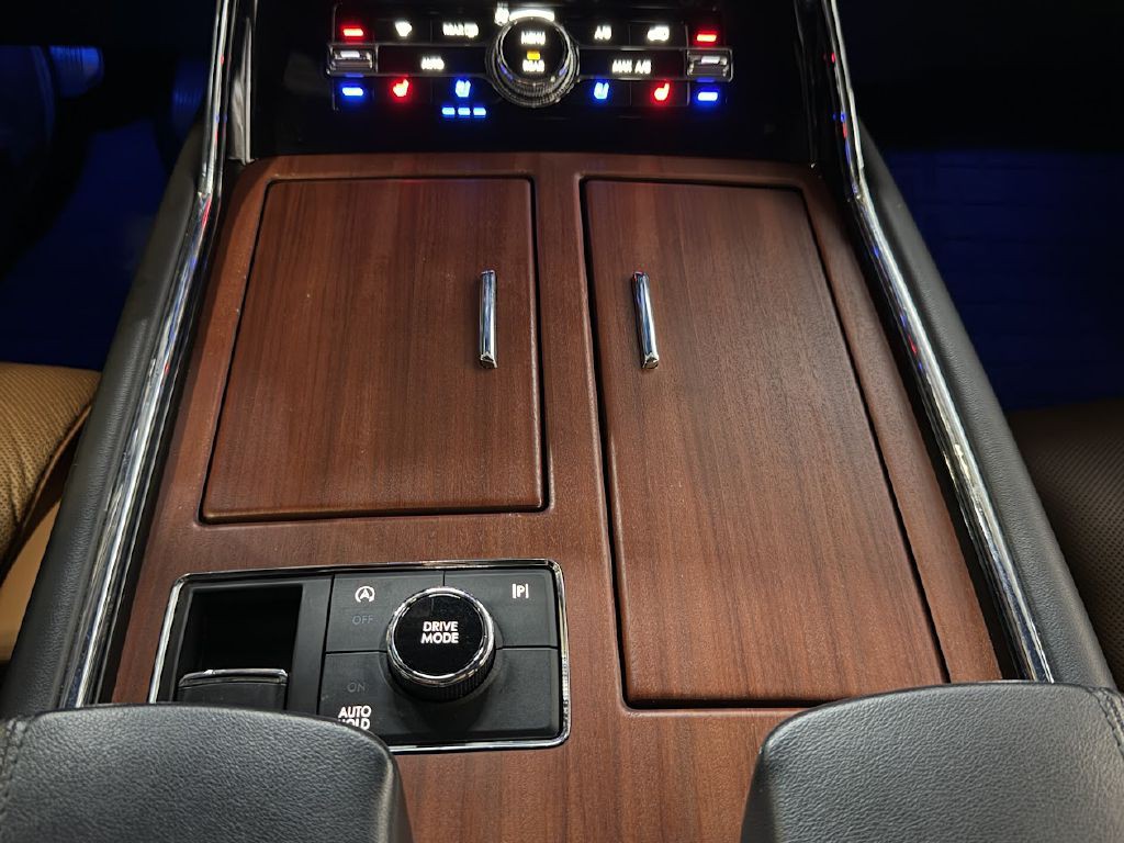 2024 Lincoln Navigator Image 30