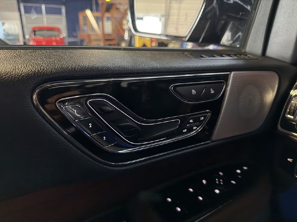 2024 Lincoln Navigator Image 32