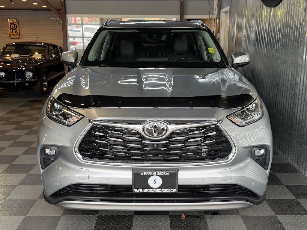2024 Toyota Highlander Image 5