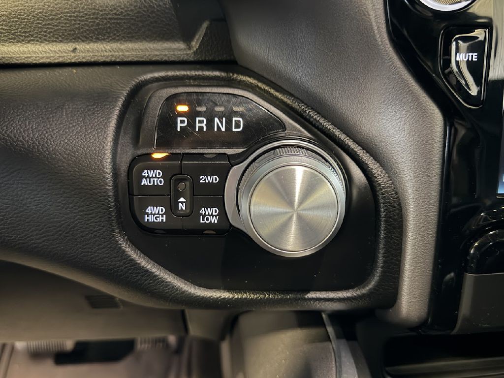 2022 RAM 1500 Image 25