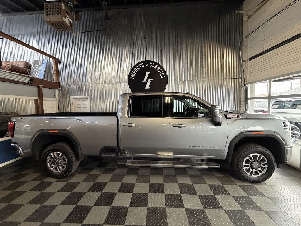 2024 GMC Sierra Image 8