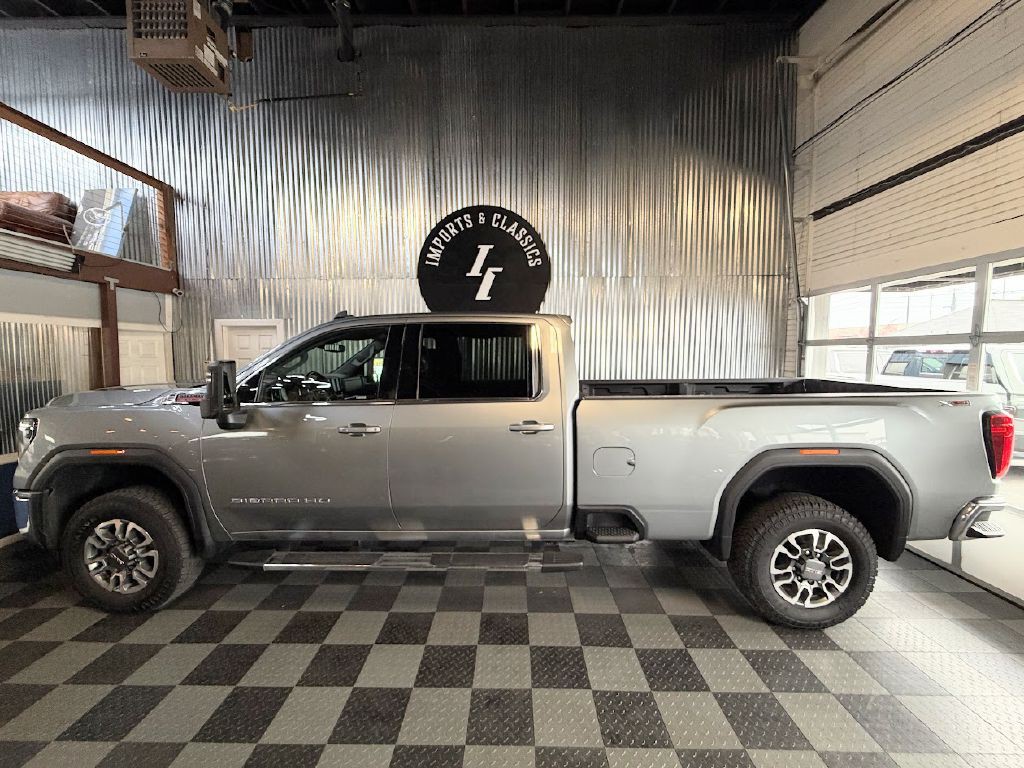 2024 GMC Sierra Image 9