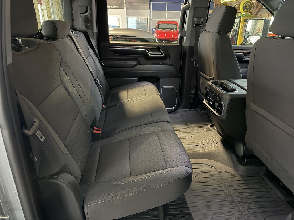2024 GMC Sierra Image 14