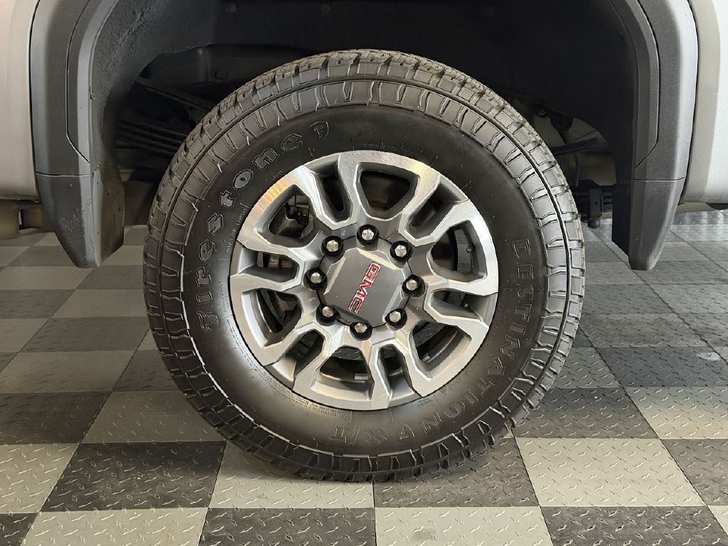 2024 GMC Sierra Image 20