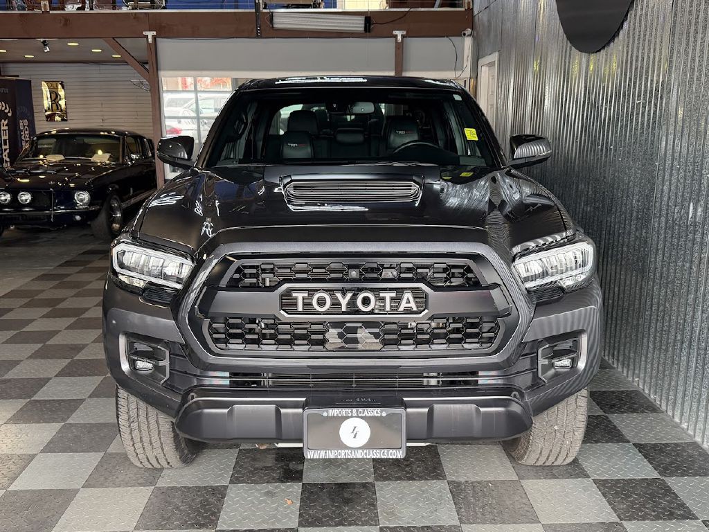 2020 Toyota Tacoma Image 5
