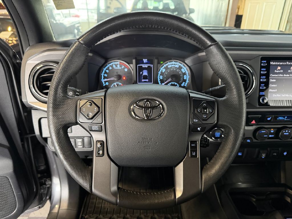 2020 Toyota Tacoma Image 18