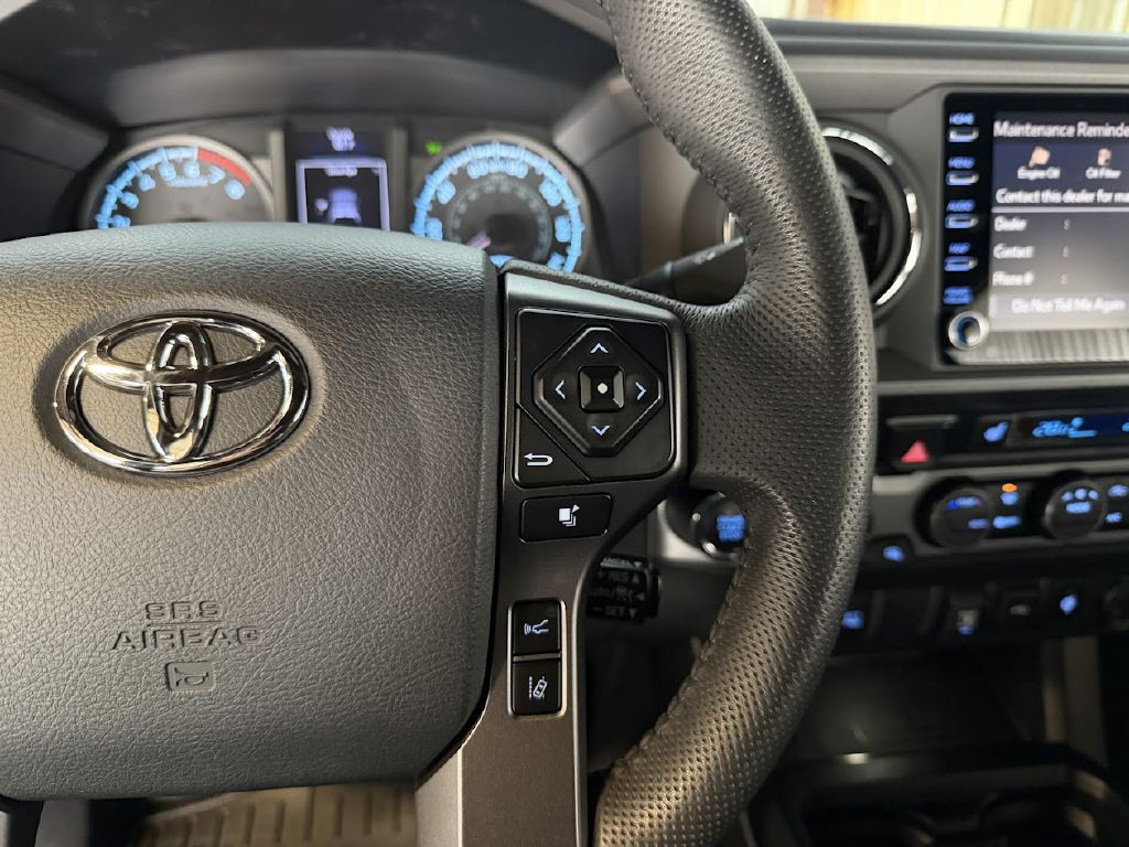 2020 Toyota Tacoma Image 20