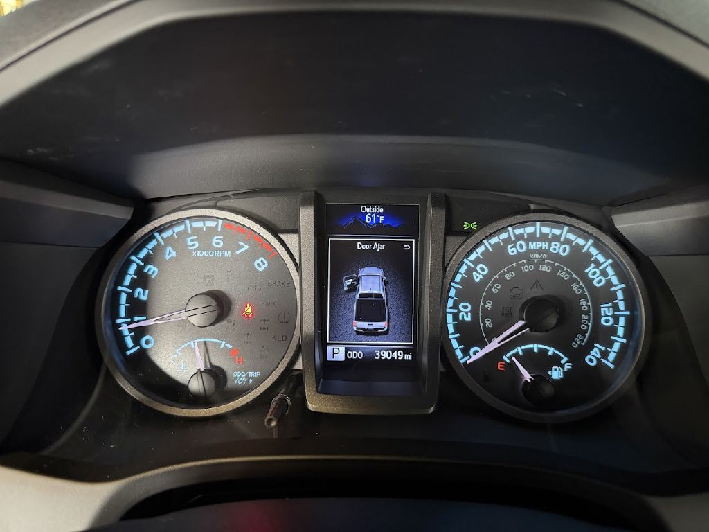 2020 Toyota Tacoma Image 21