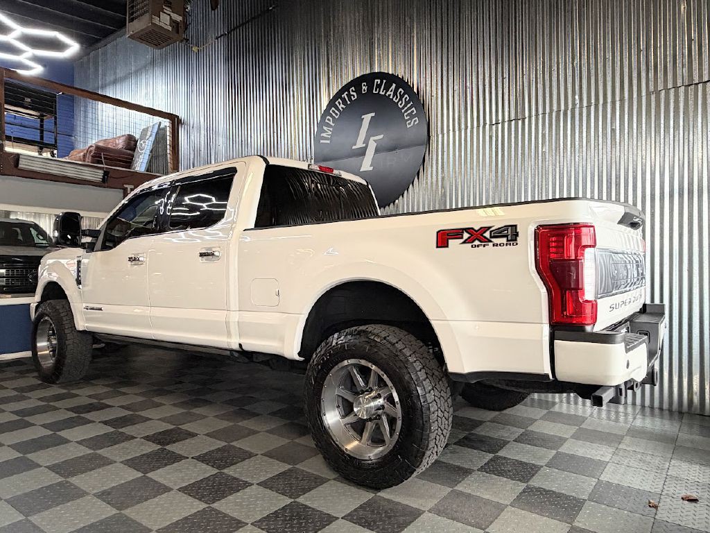 2017 Ford F-350 Image 3