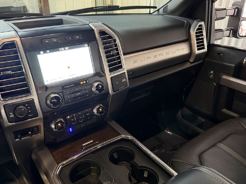 2017 Ford F-350 Image 14