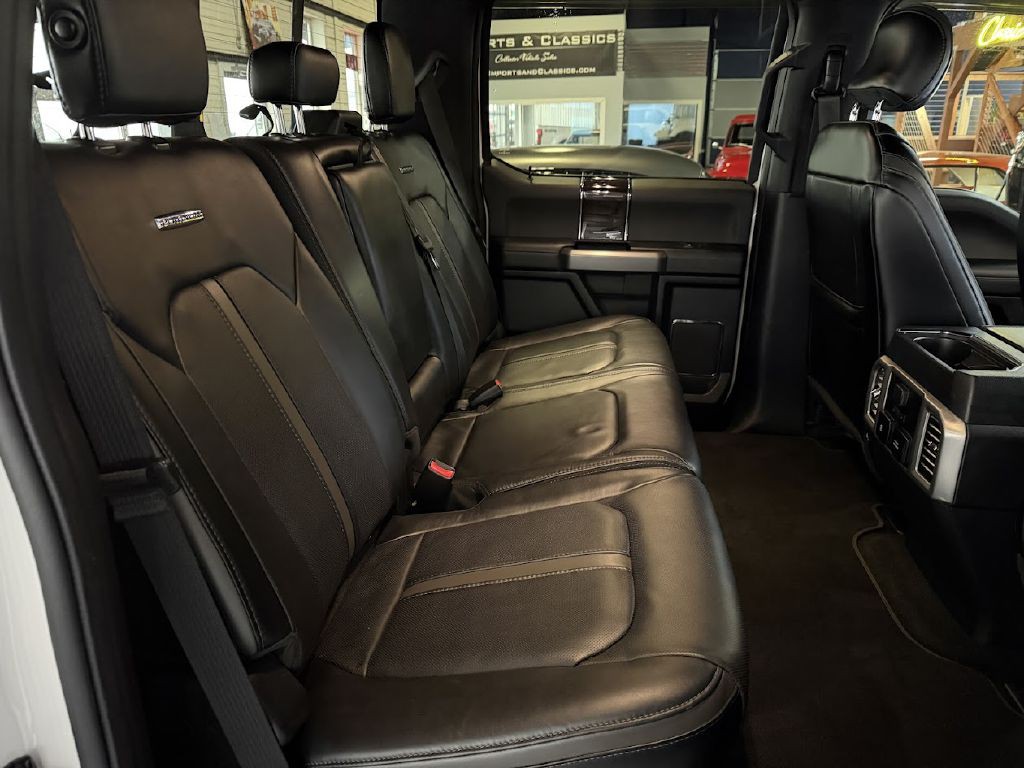 2017 Ford F-350 Image 16