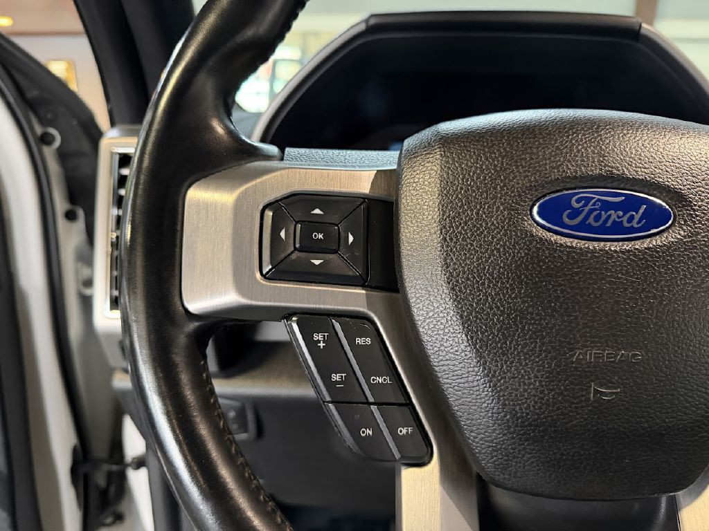 2017 Ford F-350 Image 18