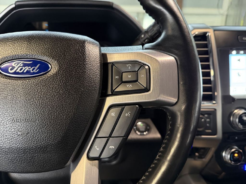 2017 Ford F-350 Image 19