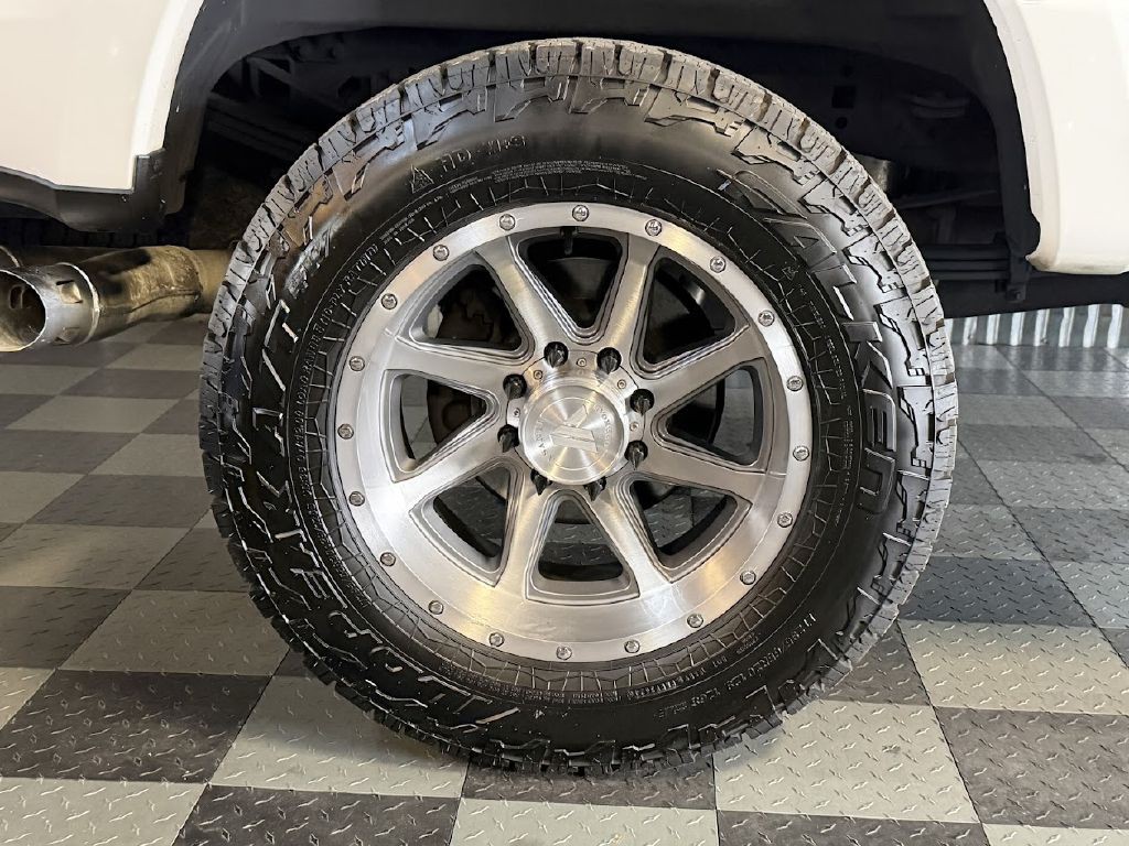 2017 Ford F-350 Image 29