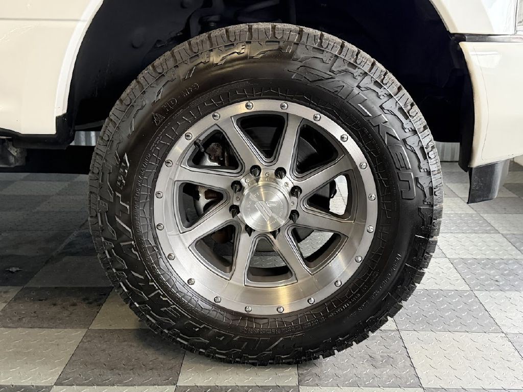 2017 Ford F-350 Image 30