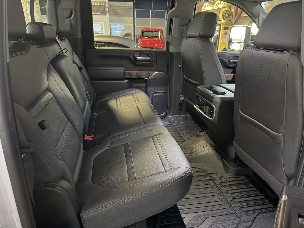 2021 GMC Sierra Image 17