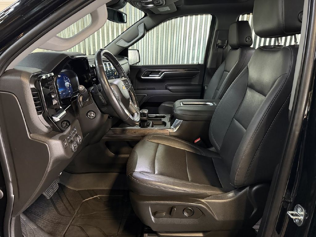 2022 Chevrolet Silverado 1500 Image 11