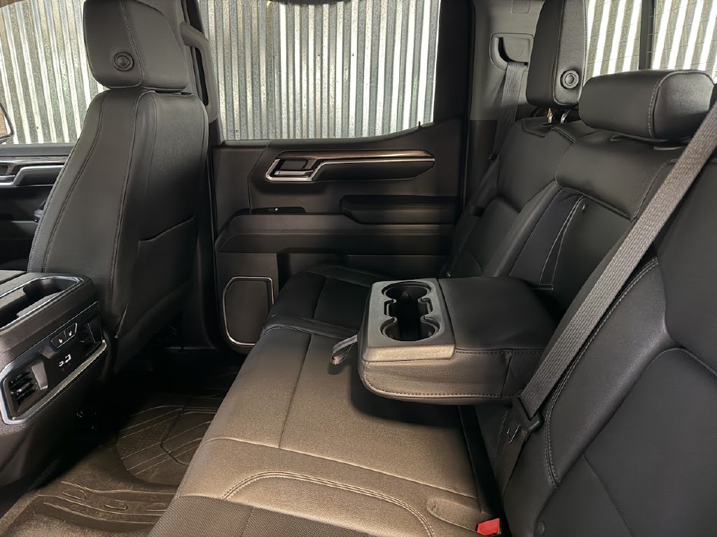 2022 Chevrolet Silverado 1500 Image 17