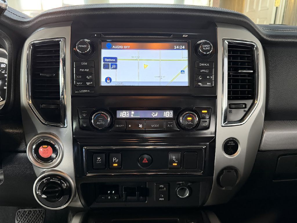 2018 Nissan Titan Image 26