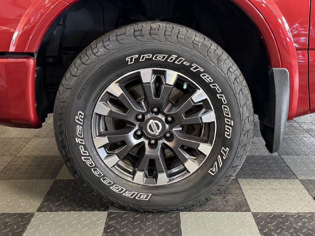 2018 Nissan Titan Image 37