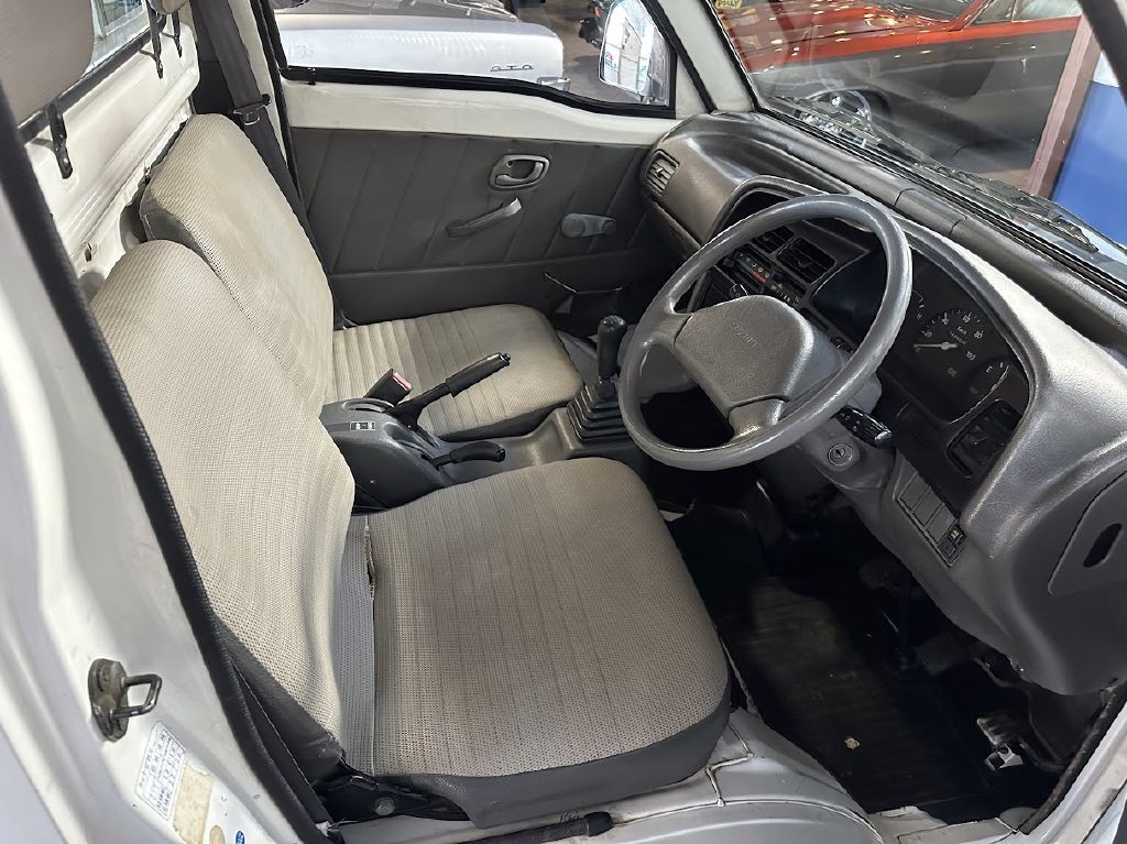 1997 Suzuki Carry Image 16