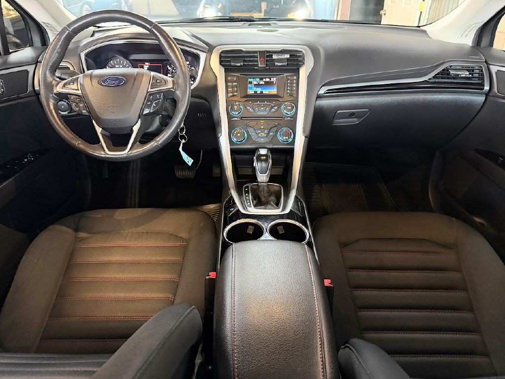 2013 Ford Fusion Image 9