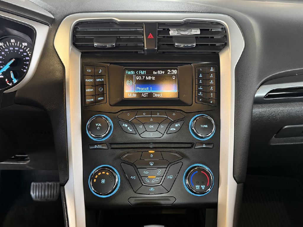 2013 Ford Fusion Image 21