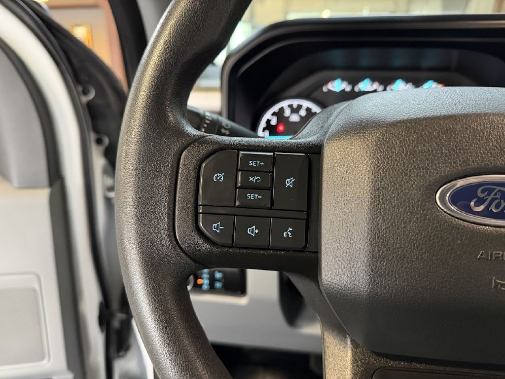 2023 Ford F-250 Image 18